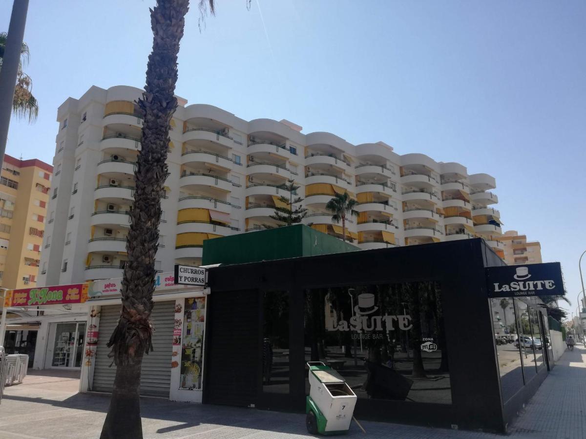 Cancun III Solo Familias Serviplaya Гандия Екстериор снимка
