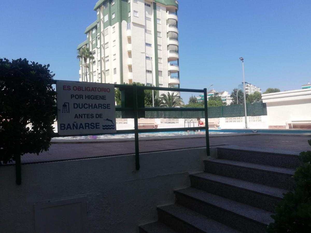 Cancun III Solo Familias Serviplaya Гандия Екстериор снимка